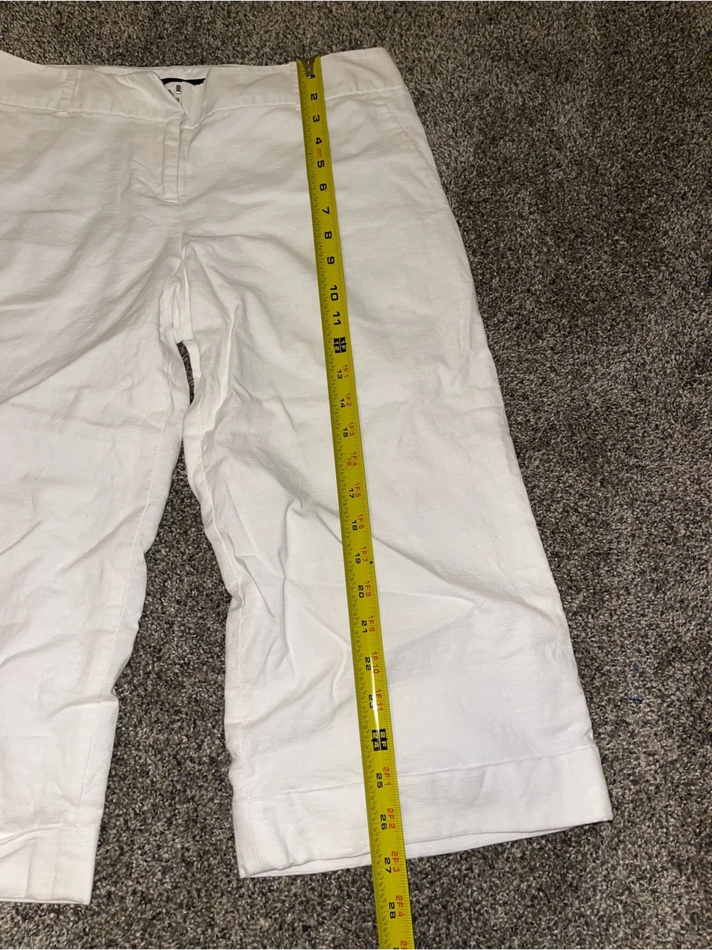 The Limited White Cropped Pants